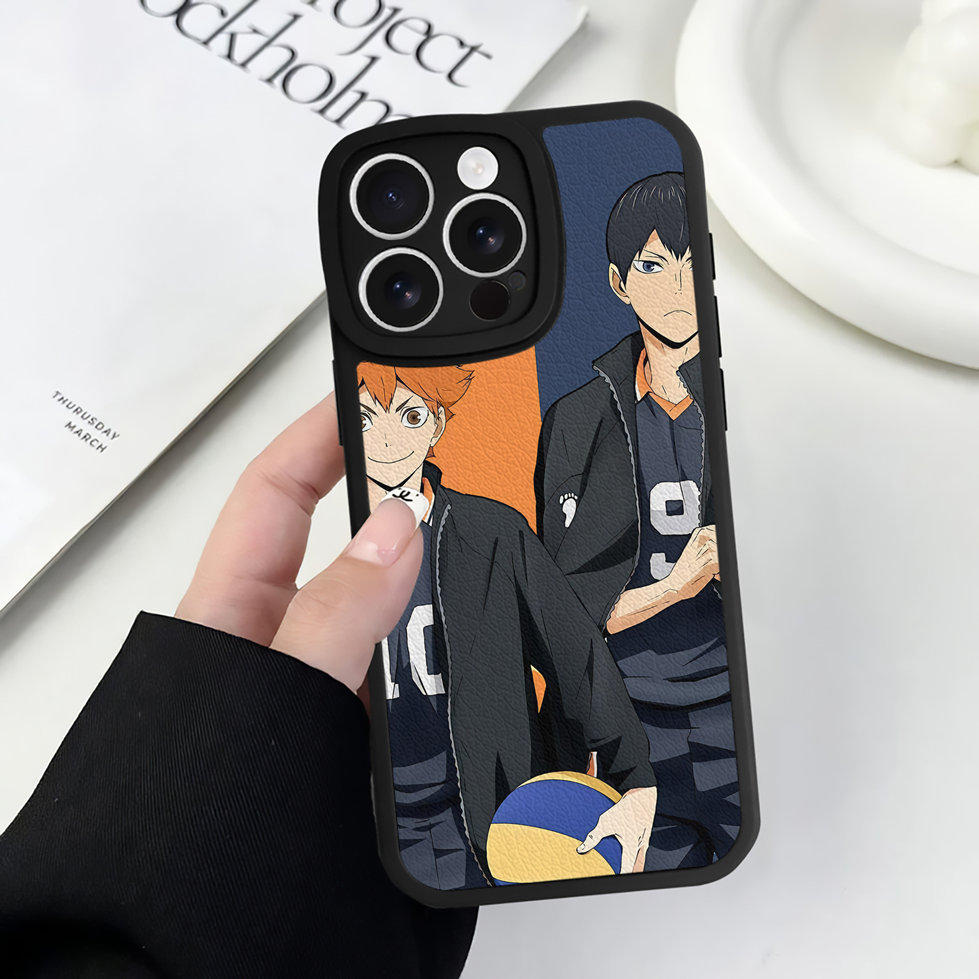 （画像用） ハイキュー!! Haikyu!! 【iPhone 16シリーズ対応】シリコンスマホケース（レザー調） 材質：シリコン